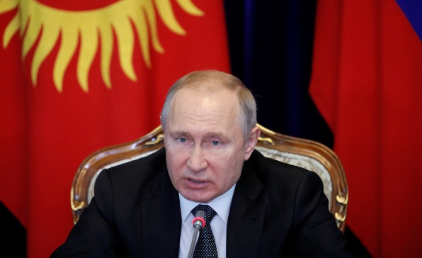 [이슈트렌드] 푸틴 대통령, 키르기스스탄과 군사 기지 확대 및 경제 협력 협약 체결