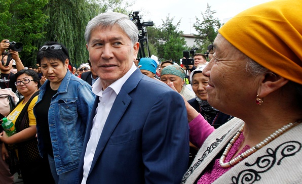 [이슈트렌드] 키르기스스탄 의회, 전임 대통령 사면권 박탈